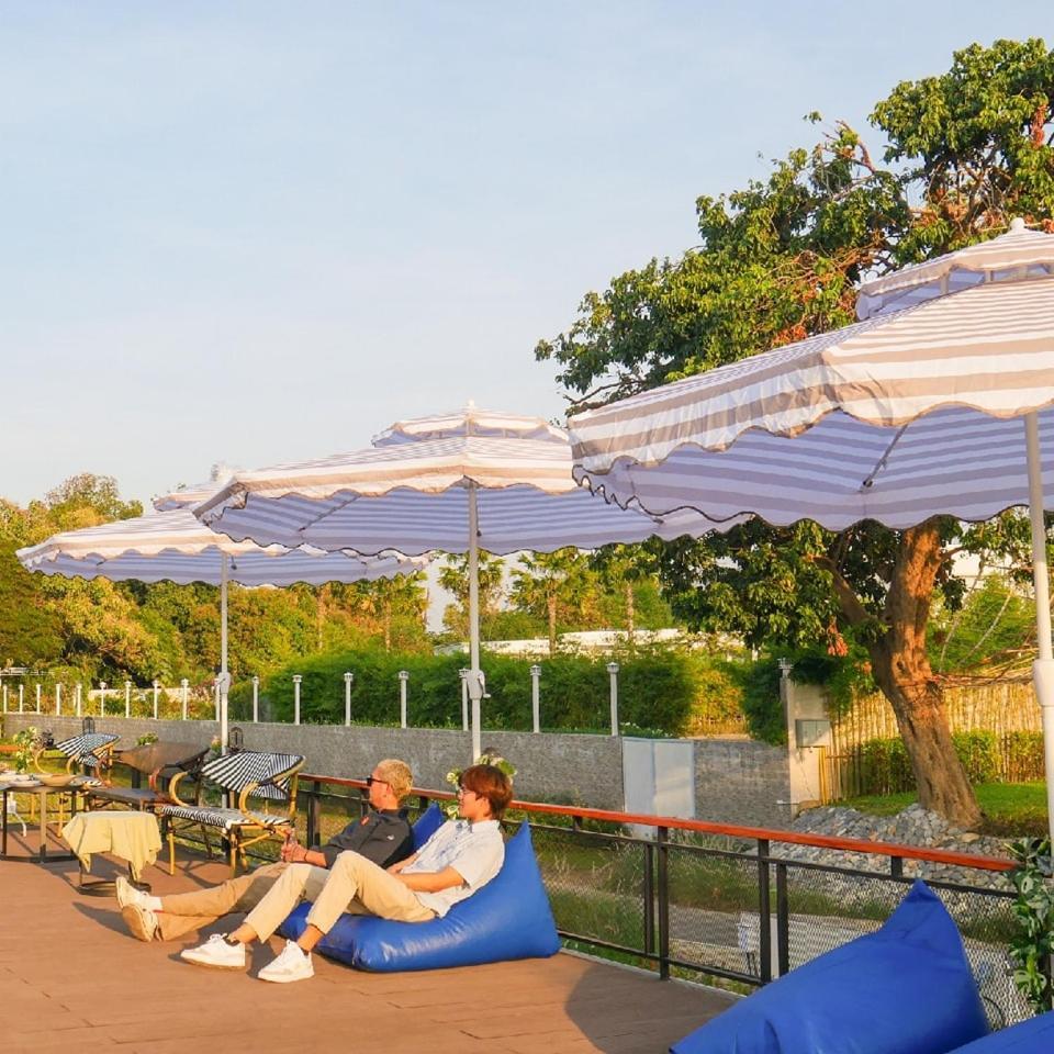 The Sky Garden Hotel Ban Yang  Luaran gambar